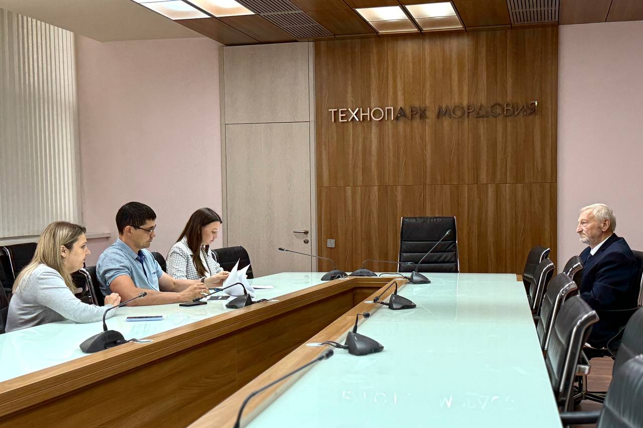 Специалисты Технопарка – Мордовия провели консультирование по вопросам участия в грантовых программах и получению мер поддержки
